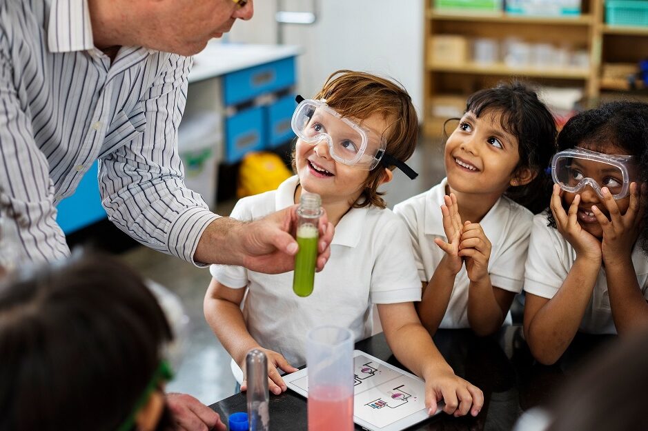 Science Pupils learning science in a classroom